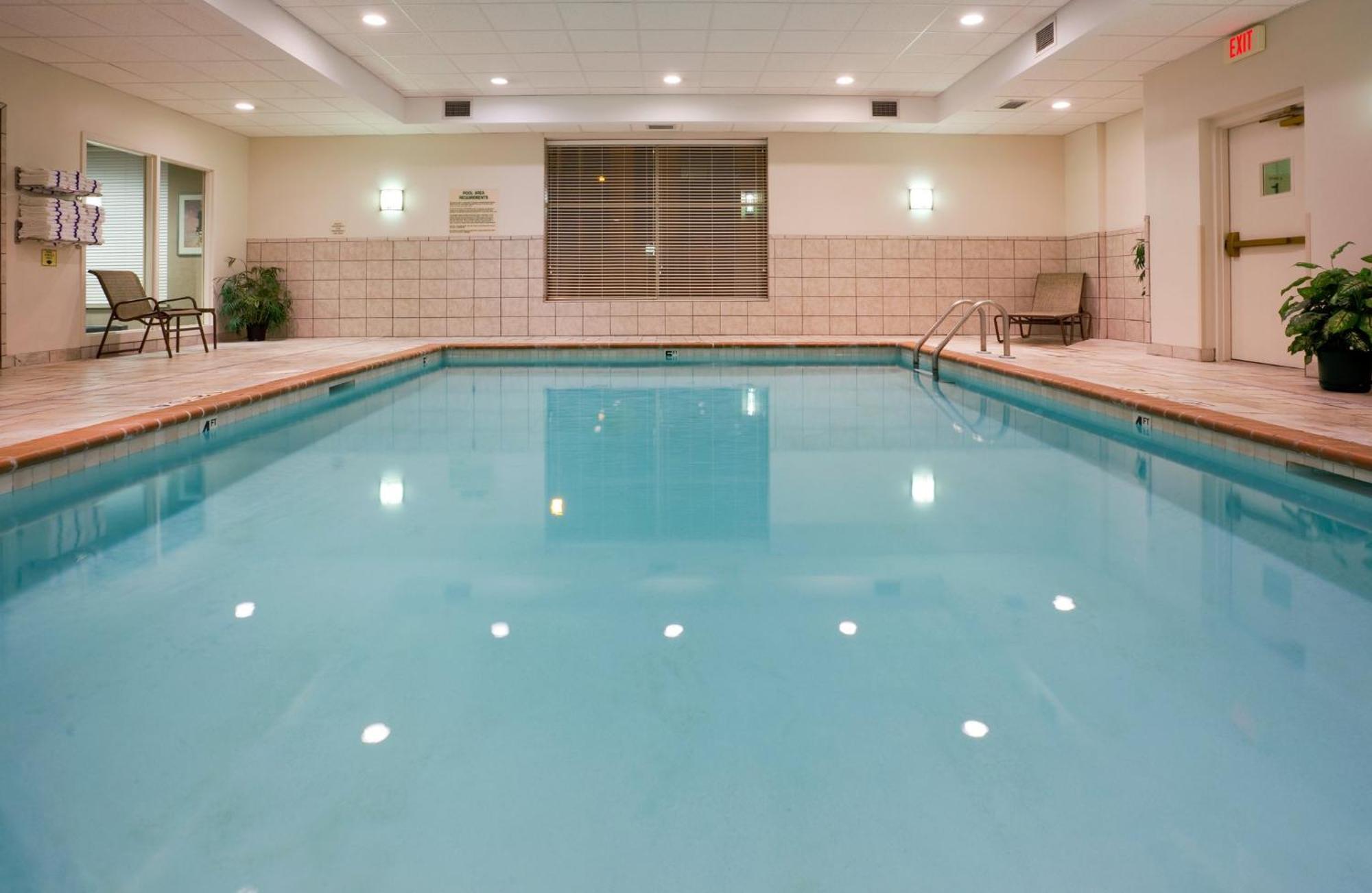 Holiday Inn Express Hotel & Suites Minneapolis-Downtown Convention Center By Ihg Екстер'єр фото