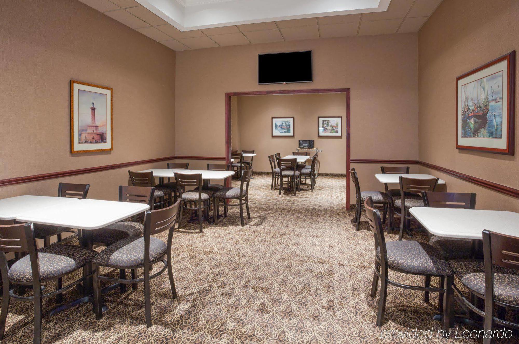 Holiday Inn Express Hotel & Suites Minneapolis-Downtown Convention Center By Ihg Екстер'єр фото